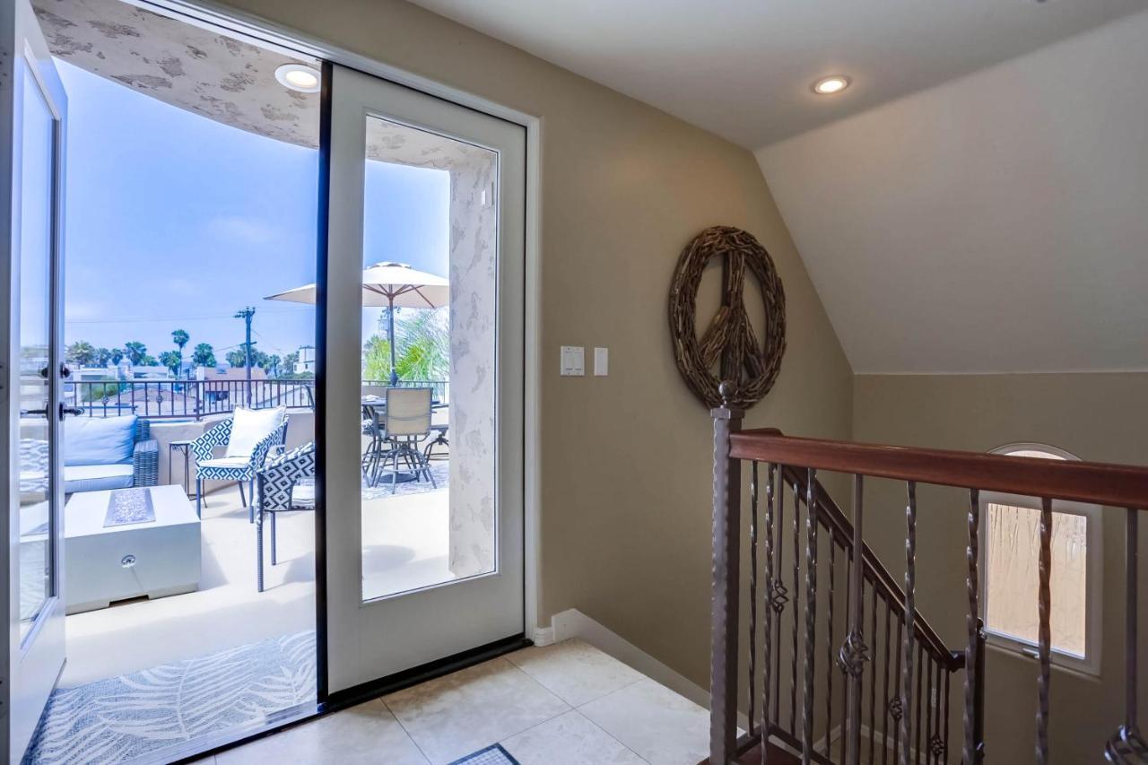 Stunning Ocean View Home W Rooftop Terrace, Firepit, Fast Wifi, Ac & Parking! サンディエゴ エクステリア 写真